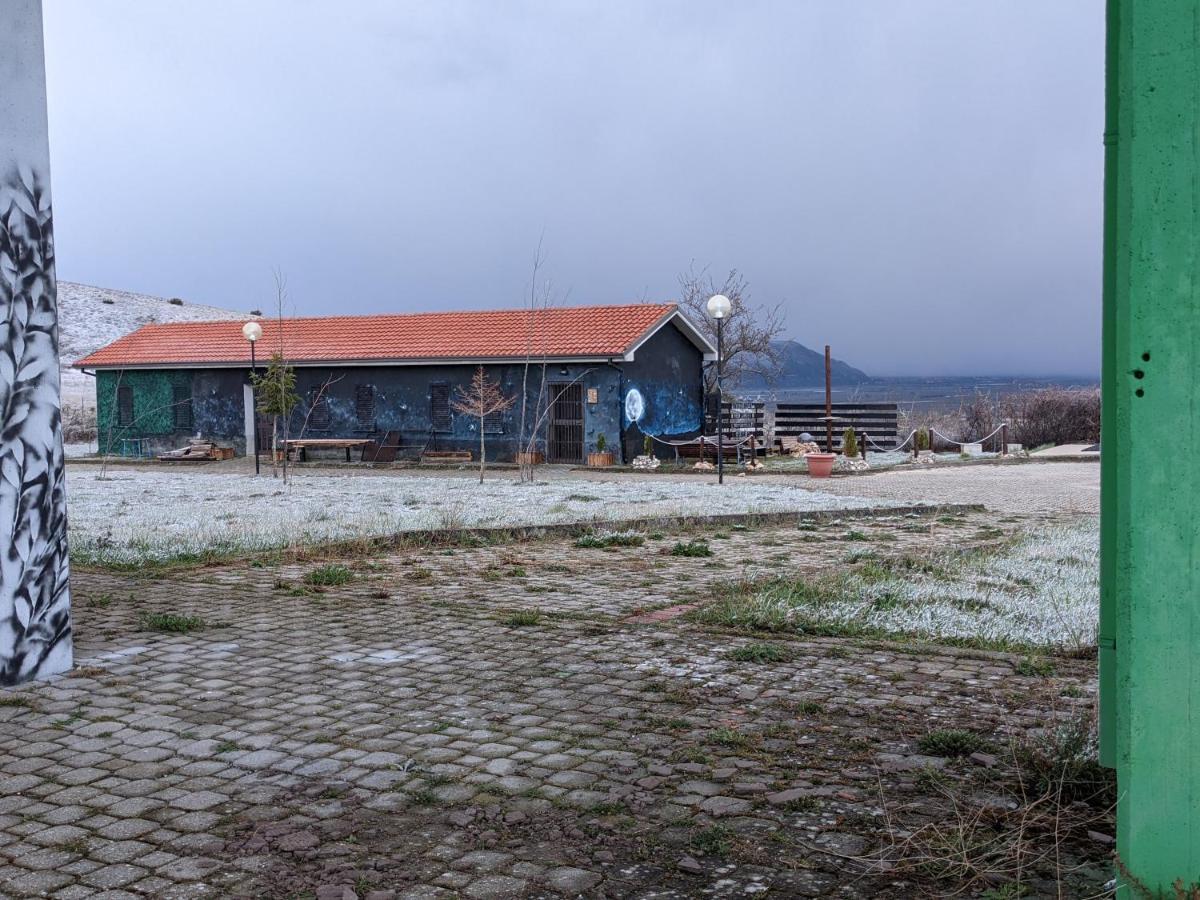 Hostel Rifugio Silone Pescina Exterior foto